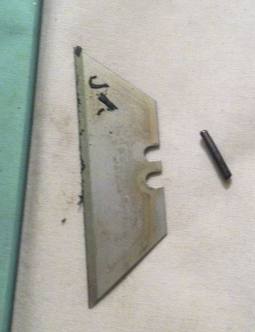 How to tighten up loose vent window latches on your Dodge van Vannin